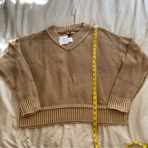American Eagle Women's Tan Sweater Size XS